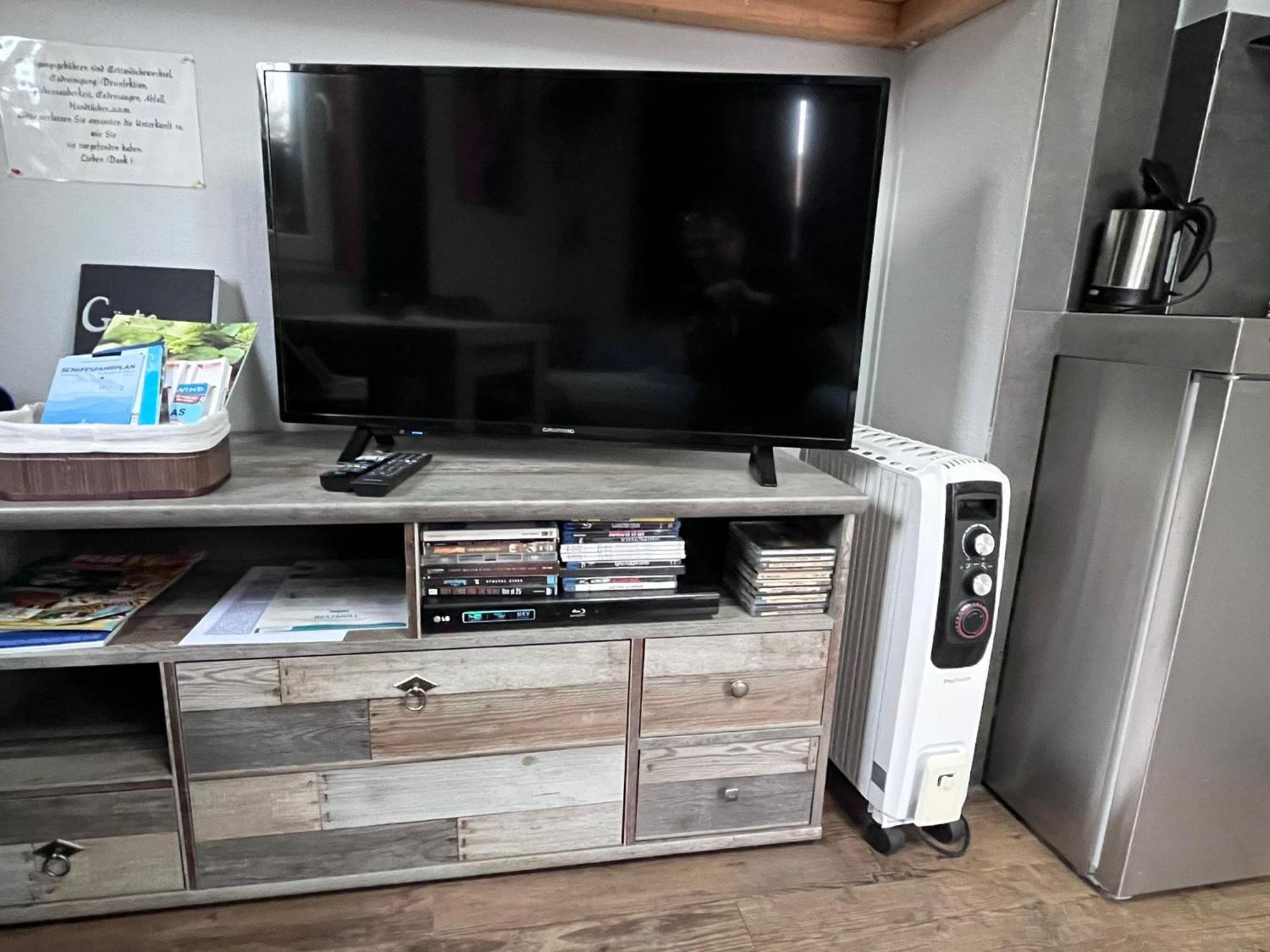 Tiny House Black Pearl Tettnang Exterior foto